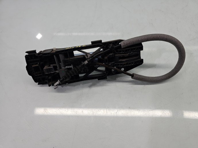 Maner usa stanga fata VW Golf 5k1 A5Q