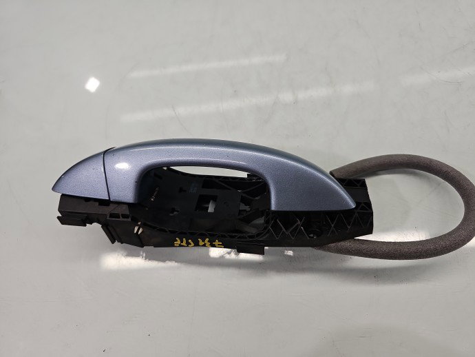 Maner usa stanga fata VW Golf 5k1 A5Q
