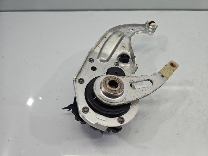 Motoras deschidere portbagaj Mercedes C220 w205 0390204124