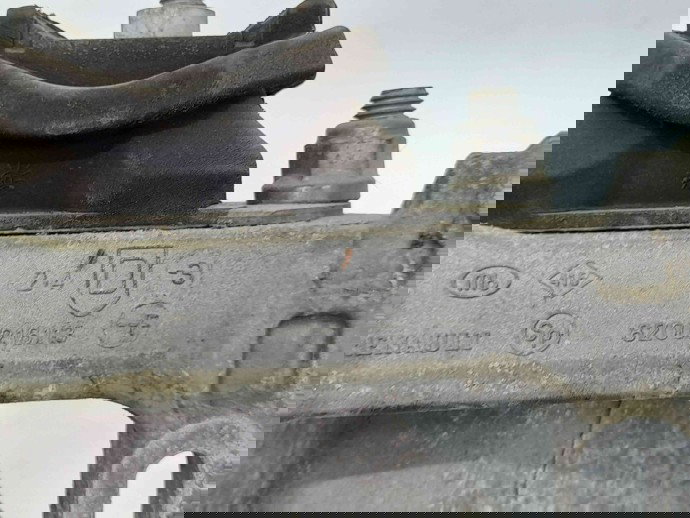 Suport motor 8200216113 Dacia Sandero [Fabr 2008-2012] 1.6 mpi 