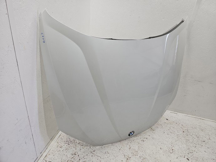 Capota motor Bmw X1 MINERALWEISS METALLIC (A96)