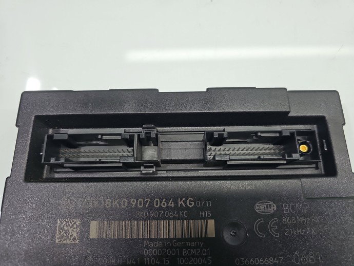 Modul confort AUDI Q5 (8RB) [ Fabr 2008-2016] 8K0907064KG