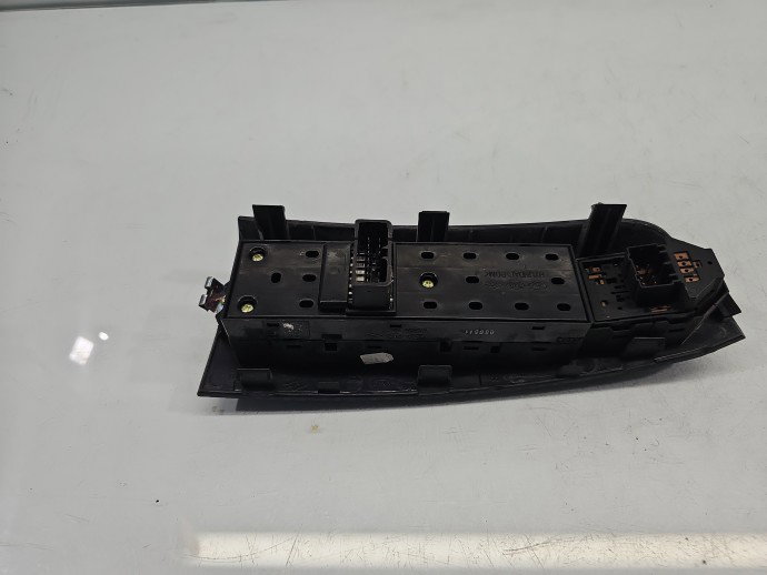 Butoane comanda geamuri sofer KIA Sportage II [Fabr 2004-2010] OEM