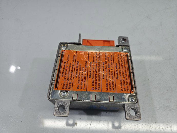 Calculator airbag Mercedes Clasa C (W202) [Fabr 1993-2000] 0008208026 2.2 02014861 70KW / 95CP