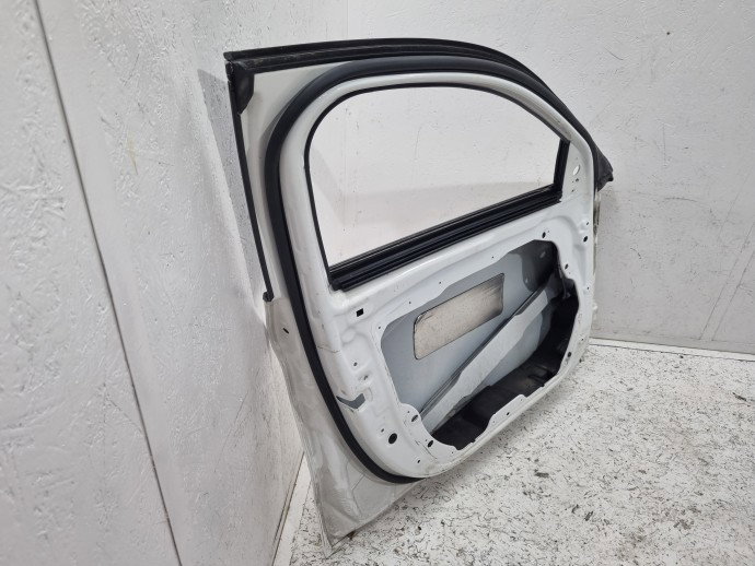 Usa stanga fata Mercedes C220 w205 149 Alb Polar