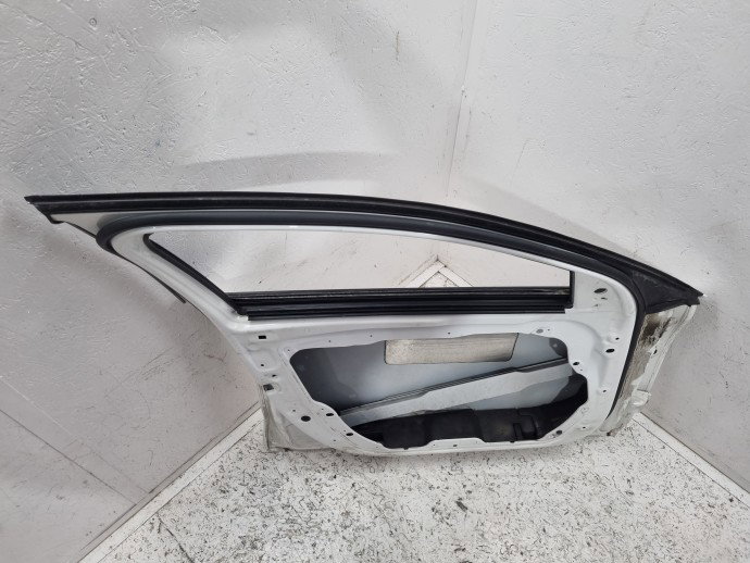 Usa stanga fata Mercedes C220 w205 149 Alb Polar