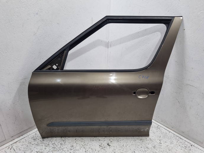 Usa stanga fata Skoda Yeti 5L LF8N
