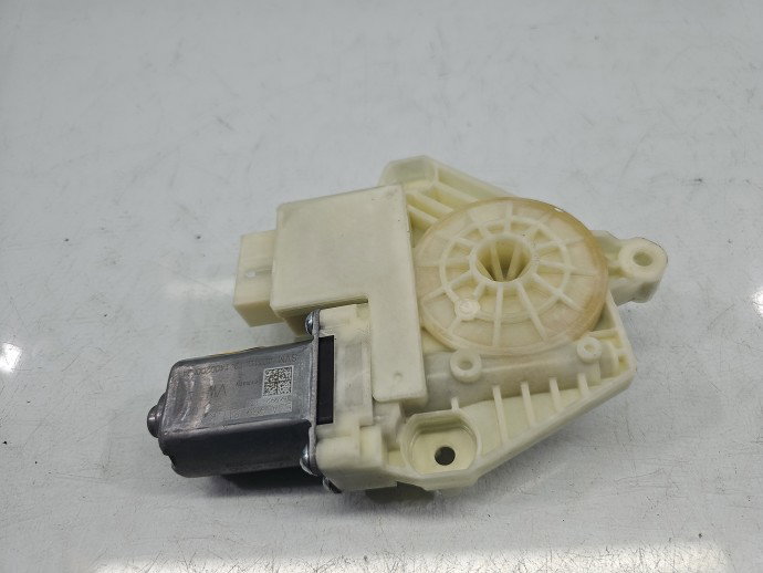 Motoras geam stanga fata Skoda Fabia 3 (NJ3) [Fabr 2014-2022] Break  5JA959811K