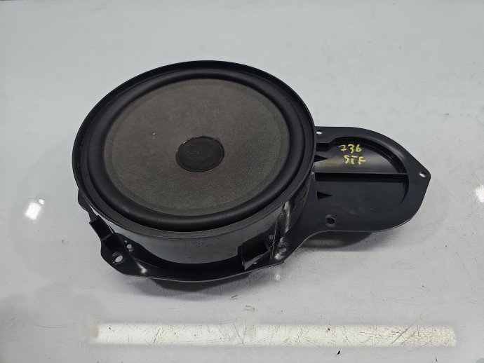 Boxa stanga fata VW Passat CC 358 3C8035454
