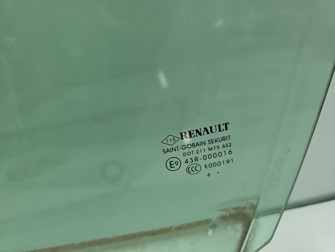 Geam usa stanga fata Renault Megane 4 OEM