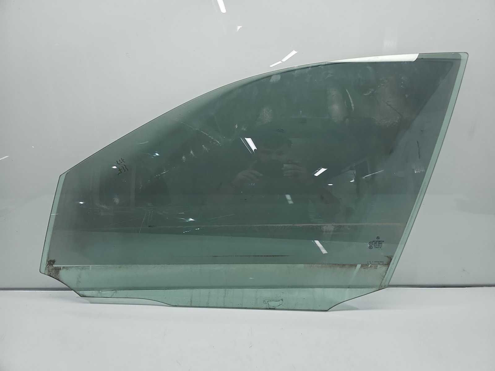 Geam usa stanga fata Mercedes C220 w204 OEM