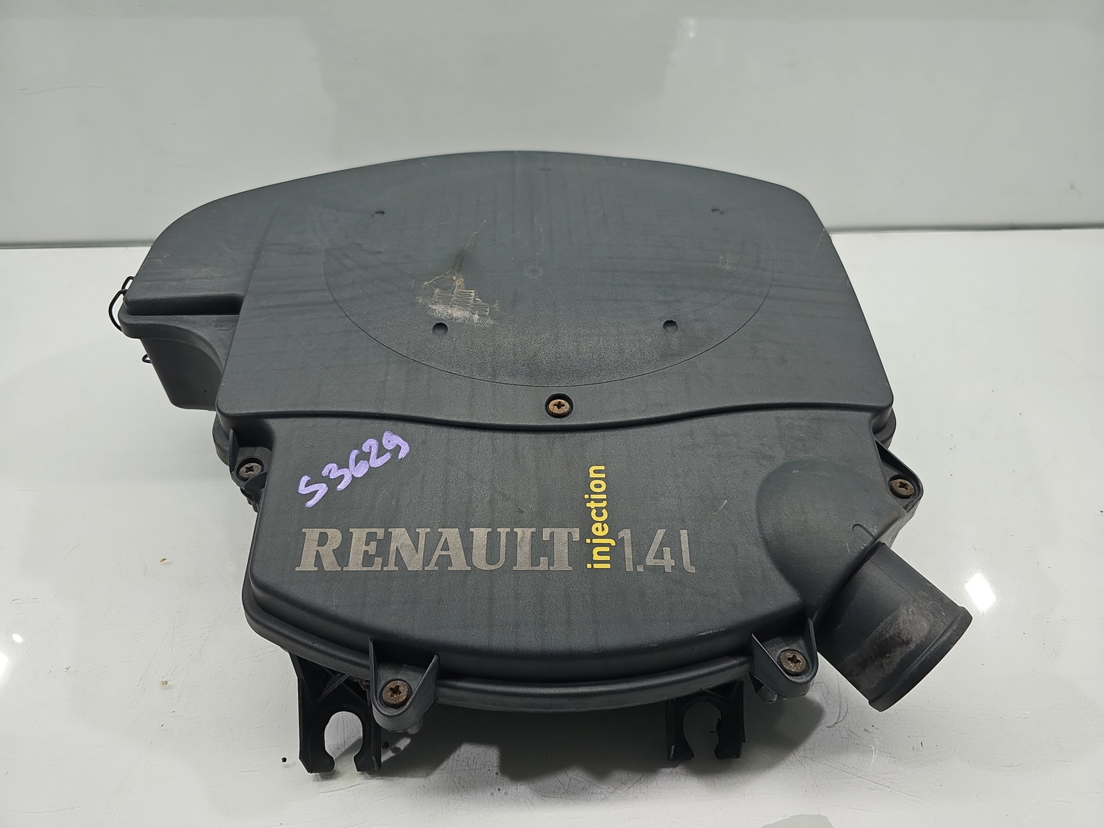 Carcasa filtru aer Dacia Logan (LS) [Fabr 2004-2012] 7700274013 1.4 Benz K7JA7 55KW / 75CP
