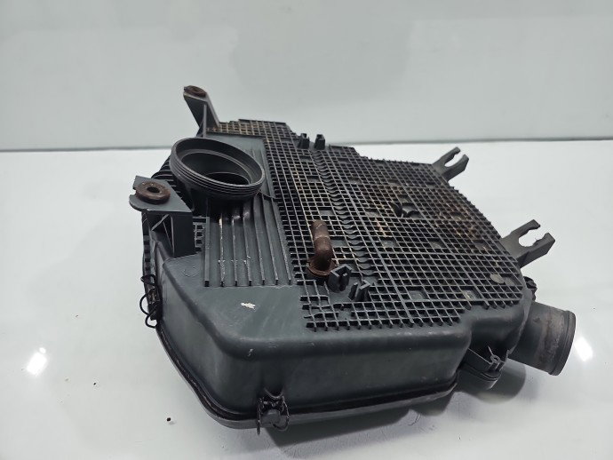 Carcasa filtru aer Dacia Logan (LS) [Fabr 2004-2012] 7700274013 1.4 Benz K7JA7 55KW / 75CP
