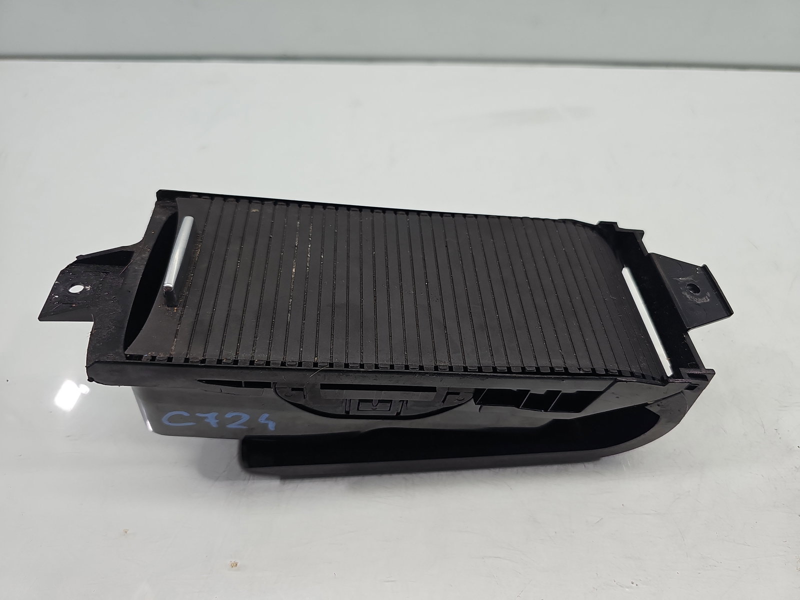 Suport pahare VW Golf 5k1 1K0862531A