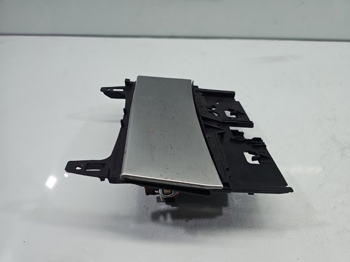 Scrumiera Mercedes C220 w204 A2046801350