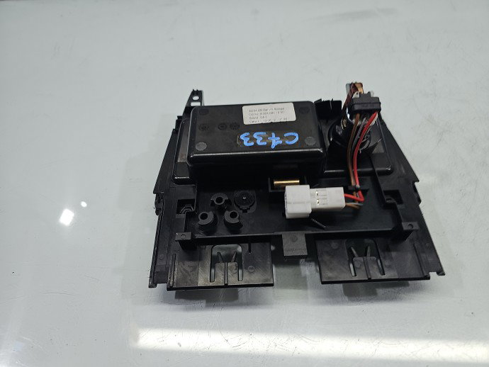 Scrumiera Mercedes C220 w204 A2046801350