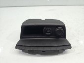 Conector auxiliar USB PEUGEOT 2008 [Fabr 2013-prezent] 0674655277
