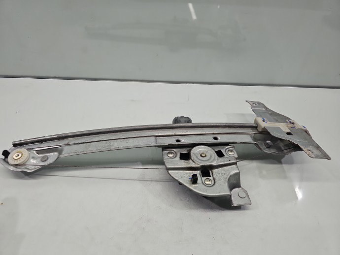 Macara electrica geam stanga fata PEUGEOT 2008 9806081880