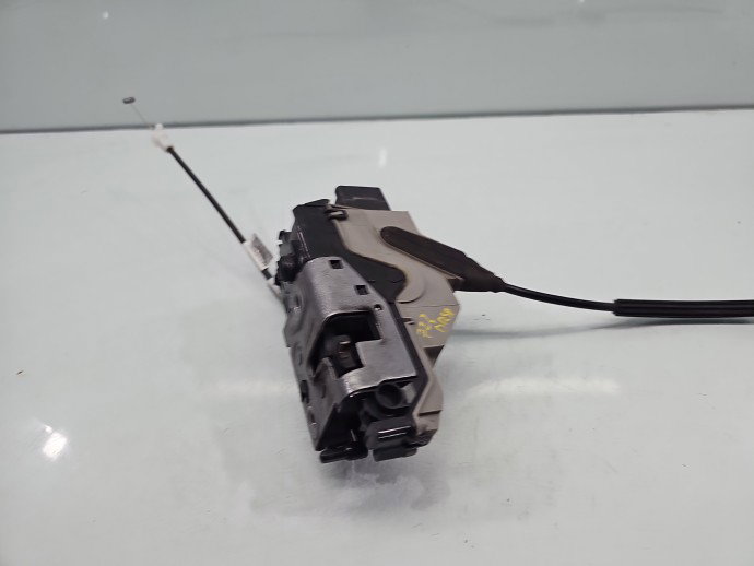 Broasca usa dreapta spate PEUGEOT 2008 9812501380