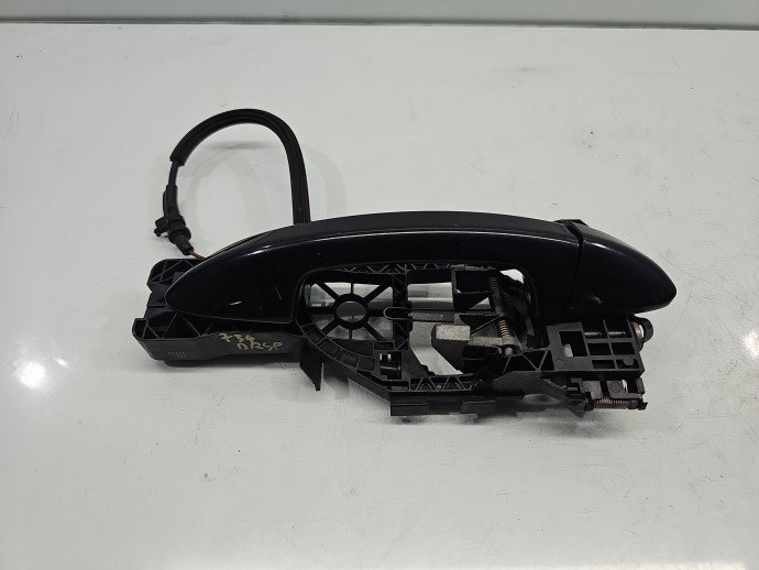 Maner usa dreapta spate VW Passat 3c5 LC9X