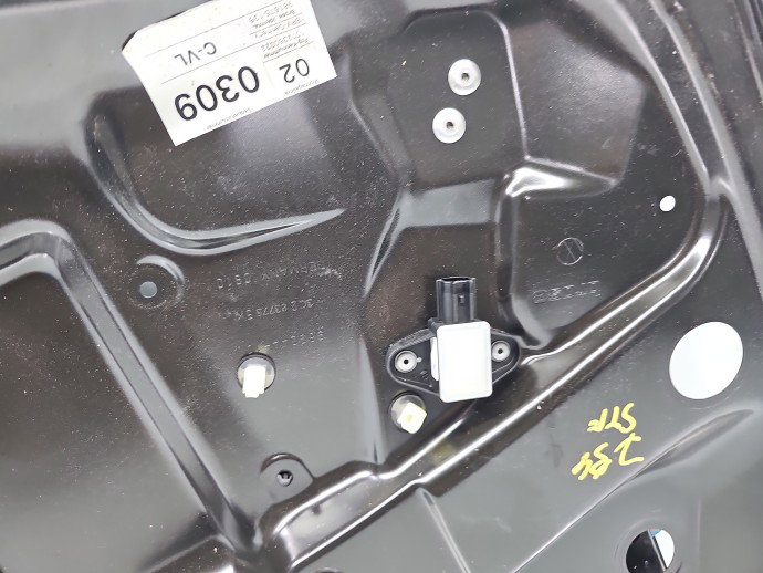Macara electrica geam stanga fata VW Passat 3c5 3C2837755K