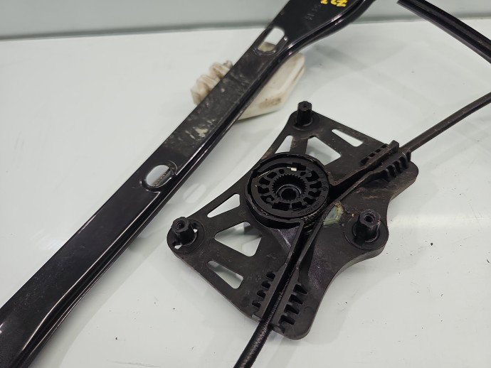 Macara electrica geam dreapta fata Skoda Fabia NJ5 OEM