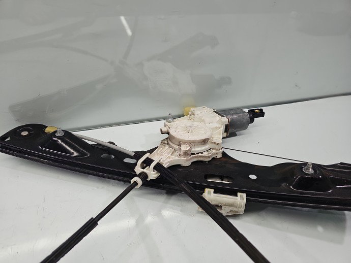 Macara electrica geam stanga fata Bmw X1 6927027