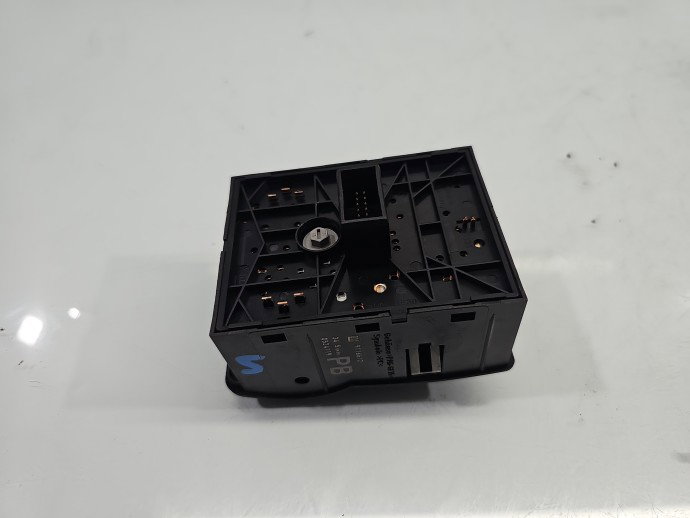 Bloc lumini Opel Corsa C (F08, F68) [Fabr 2000-2005] 9116612