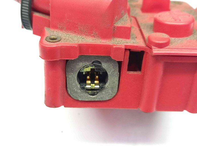 Borna baterie (+) OEM Bmw 3 (E90) [Fabr 2005-2011] 2.0 N47 