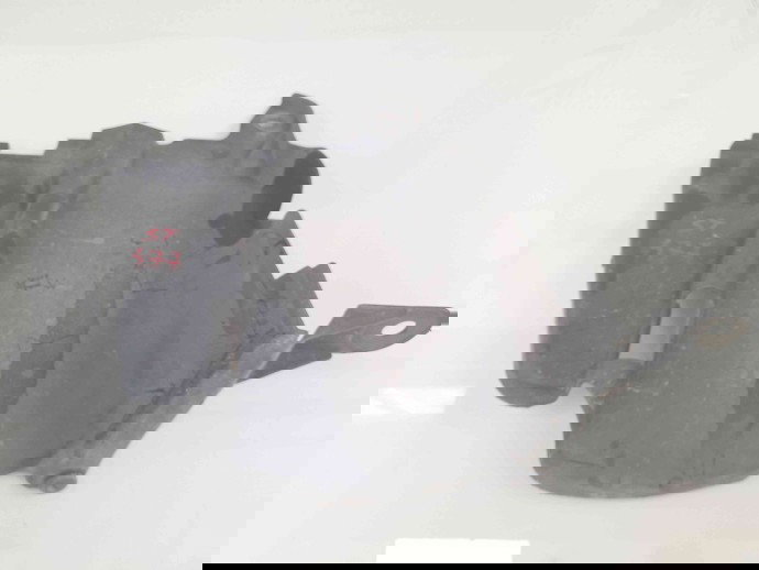 Carenaj roata stanga fata 8200595797 Dacia Sandero [Fabr 2008-2012] 1.6 mpi 