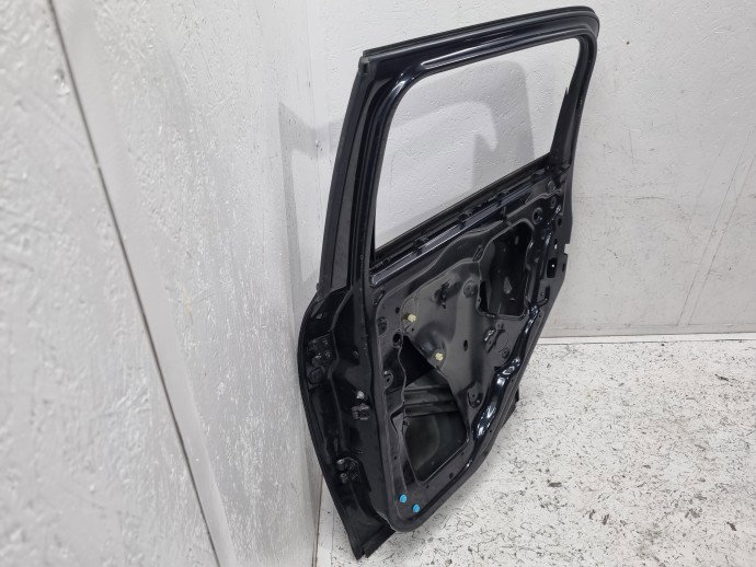 Usa dreapta spate MINI Countryman R60 ABSOLUTE BLACK METALLIC (B11)
