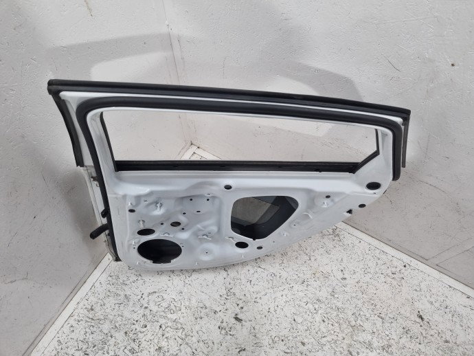 Usa dreapta spate AUDI A4 (8W2, B9) [Fabr 2015-2023] Sedan S-line, Quattro LY9C