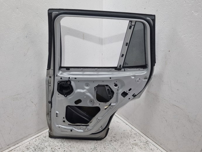 Usa dreapta spate Bmw X3 (F25) [Fabr 2010-2017] SUV  TITANSILBER METALLIC (354)