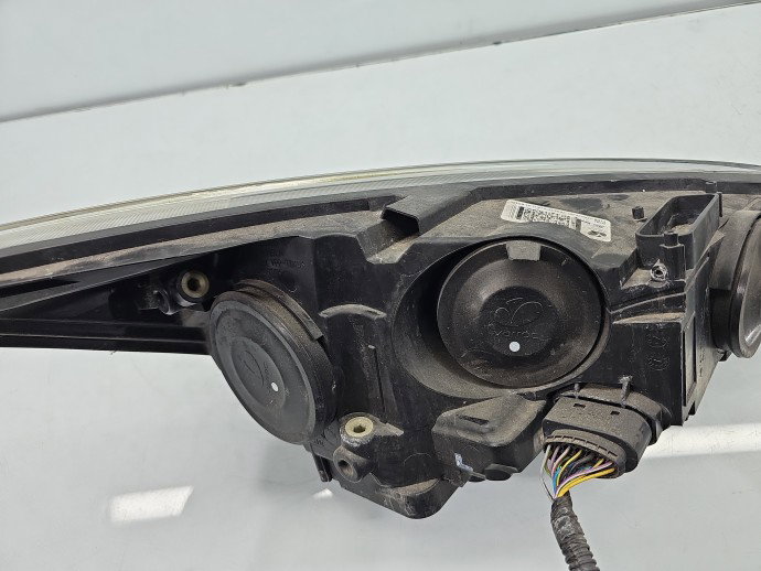 Far stanga Ford Focus 3 [Fabr 2010-2018] Hatchback Facelift F1EB-13W030-HD