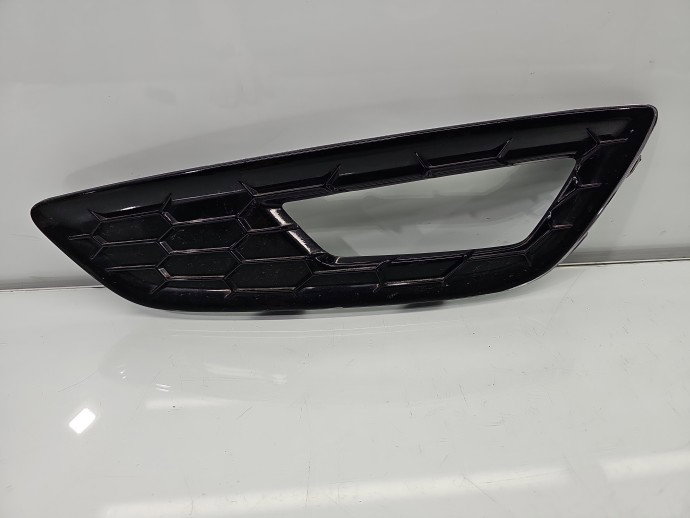Grila proiector stanga Ford Focus 3 [Fabr 2010-2018] Hatchback Facelift F1EJ-15A299-A1