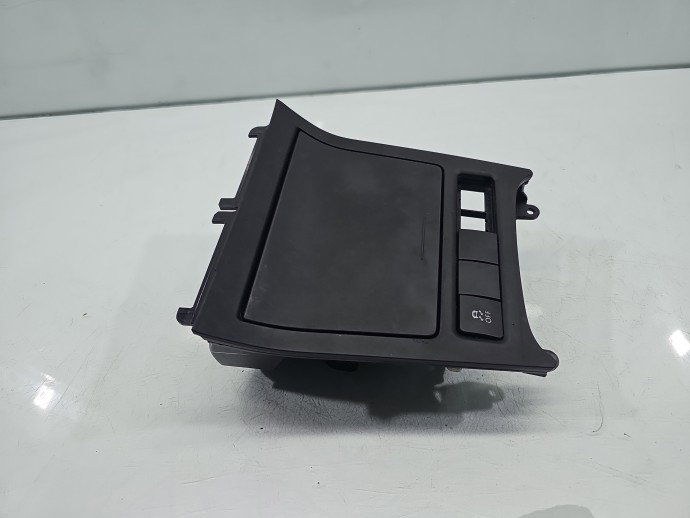 Scrumiera Volkswagen Golf 6 (5K1) [Fabr 2009-2013] 5K0857961