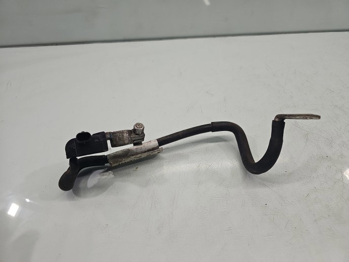 Borna baterie (-) Volkswagen Golf 6 (5K1) [Fabr 2009-2013] 1K0915181H