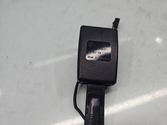 Capsa centura dreapta fata Volkswagen Golf 6 (5K1) [Fabr 2009-2013] 1K4857756T