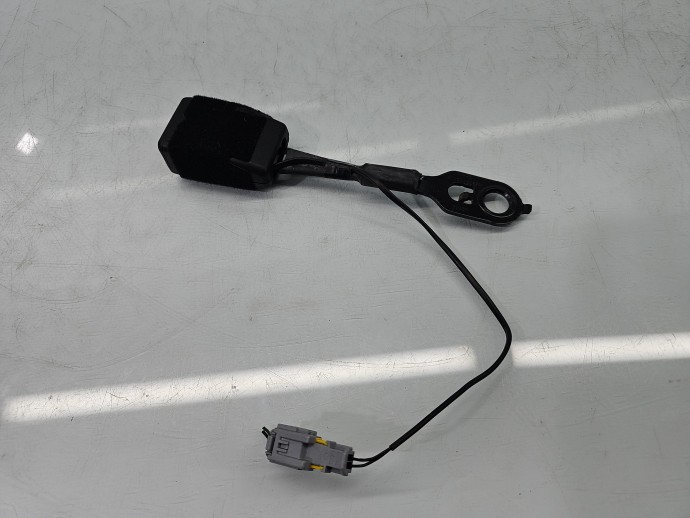 Capsa centura stanga fata PEUGEOT 2008 [Fabr 2013-prezent] OEM
