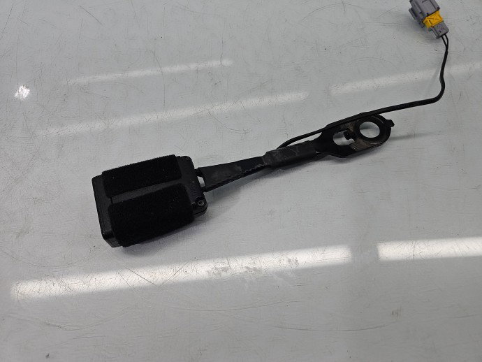 Capsa centura stanga fata PEUGEOT 2008 [Fabr 2013-prezent] OEM