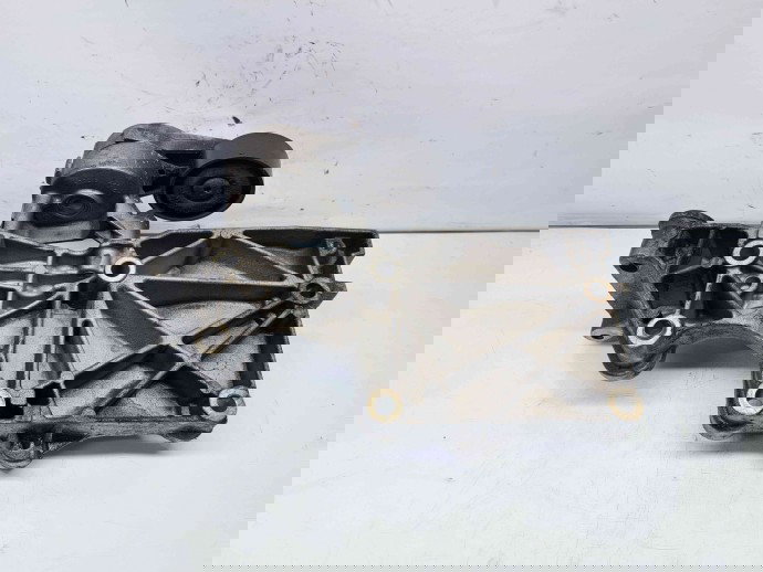 Suport accesorii Audi A3 Sportback (8PA) [Fabr 2004-2013] 03G903143F 2.0 TDI BMN  