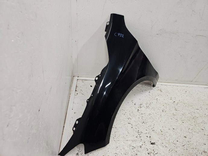 Aripa stanga fata Mercedes Clasa CLA Coupe (C117) [Fabr 2013-2018] Sedan 191 Negru Cosmos