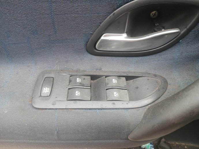 Butoane comanda geamuri sofer Renault Laguna 2 [Fabr 2001-2007] OEM