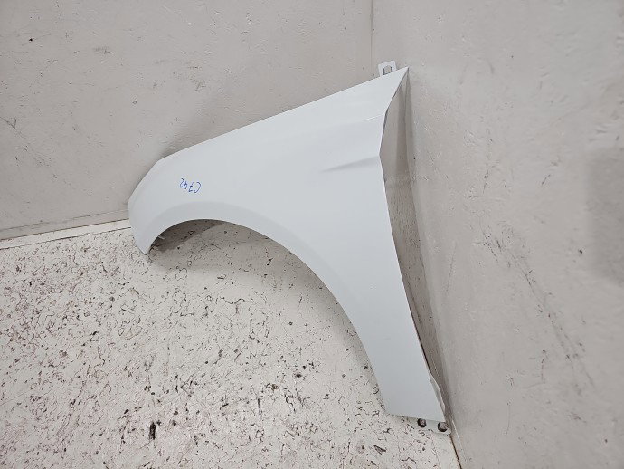 Aripa stanga fata Ford Focus 3 [Fabr 2010-2018] Hatchback Facelift Frozen White