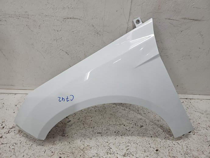 Aripa stanga fata Ford Focus 3 [Fabr 2010-2018] Hatchback Facelift Frozen White