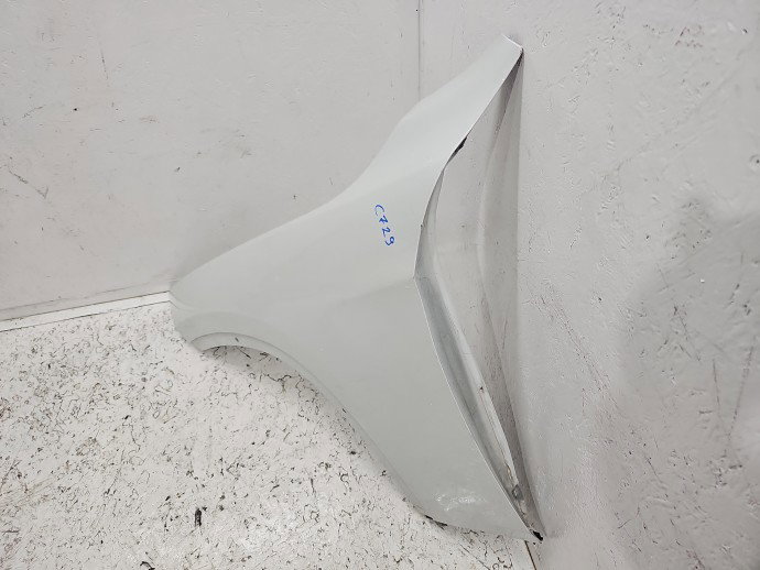 Aripa stanga fata Bmw X1 (E84) [Fabr 2009-2015] A96 MINERALWEISS MET