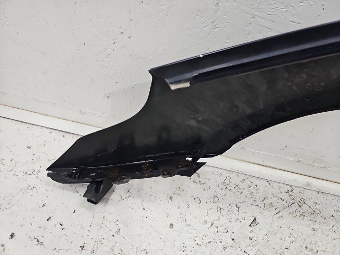 Aripa dreapta fata Bmw 5 (E60) [Fabr 2004-2010] CARBONSCHWARZ METAL