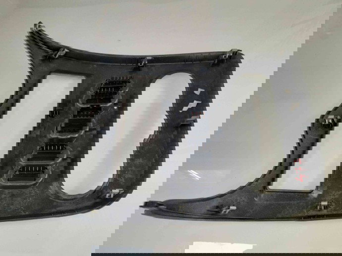 Ornament bord 8200739438 Dacia Sandero [Fabr 2008-2012] 1.6 mpi 