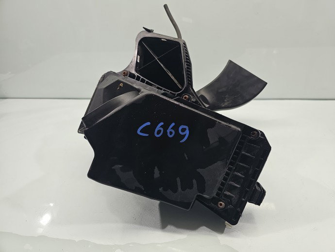Carcasa filtru aer AUDI A4 (8K2, B8) [Fabr 2008-2015] 8K0133837BF 2.0 TDI CJCD 110KW / 150CP