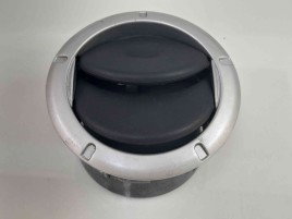 Grila aerisire dreapta 8200212480 Dacia Sandero [Fabr 2008-2012] 1.6 mpi 